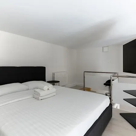 Lejlighed Hsh Cosy Duplex Kleber Arc De Triomphe
